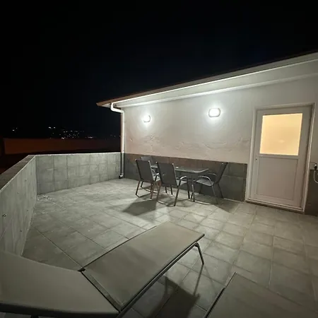 Con Terraza A Kilometro Y Medio De La Playa 11 아파트